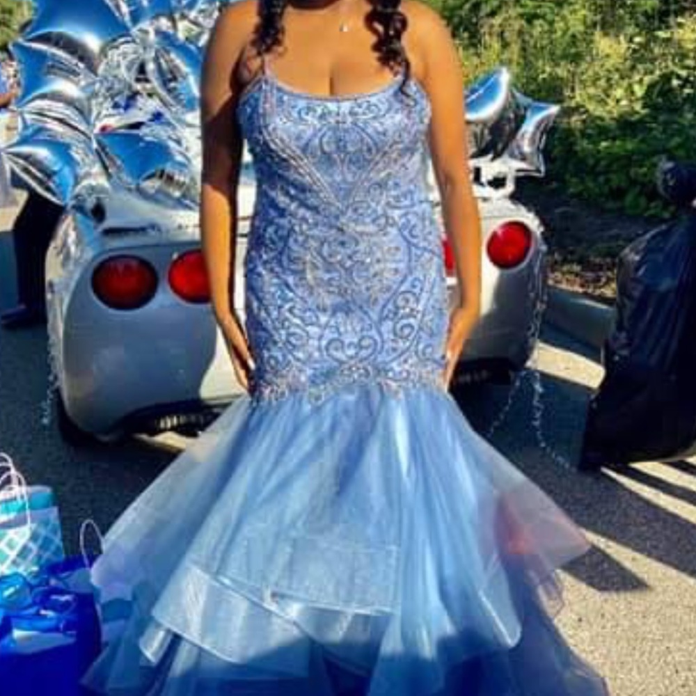 Prom Homecoming gown